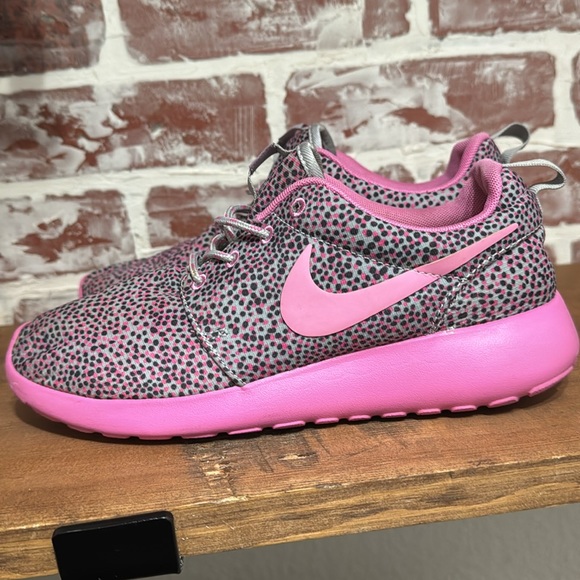 Nike Roshe Run Polka Dot Print Women’s Sz 6.5 - Picture 6 of 9